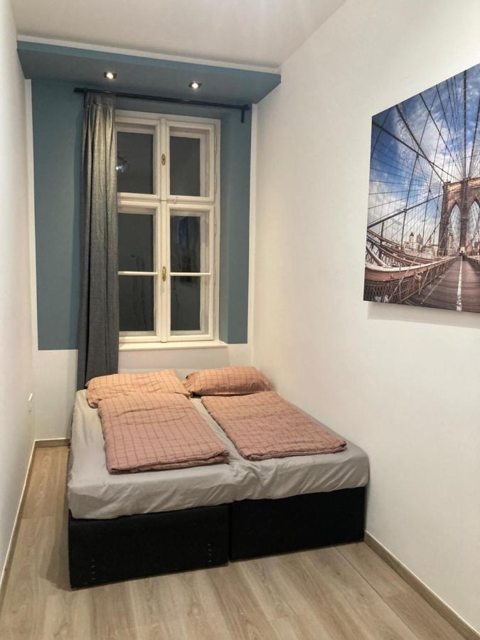 Roland Apartment Downtown - Korut Будапеща Екстериор снимка